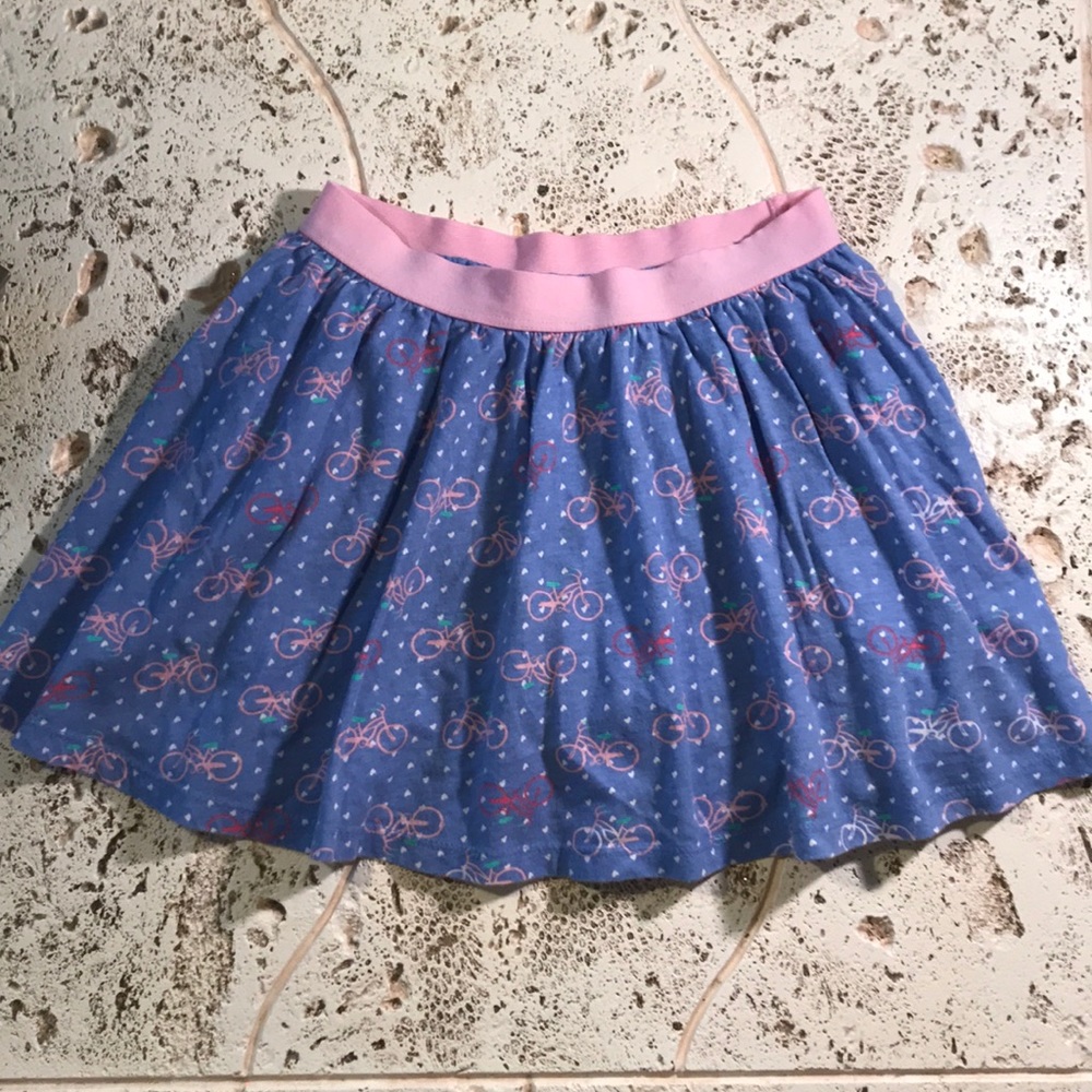 Girls skirt with built in shorts underneath